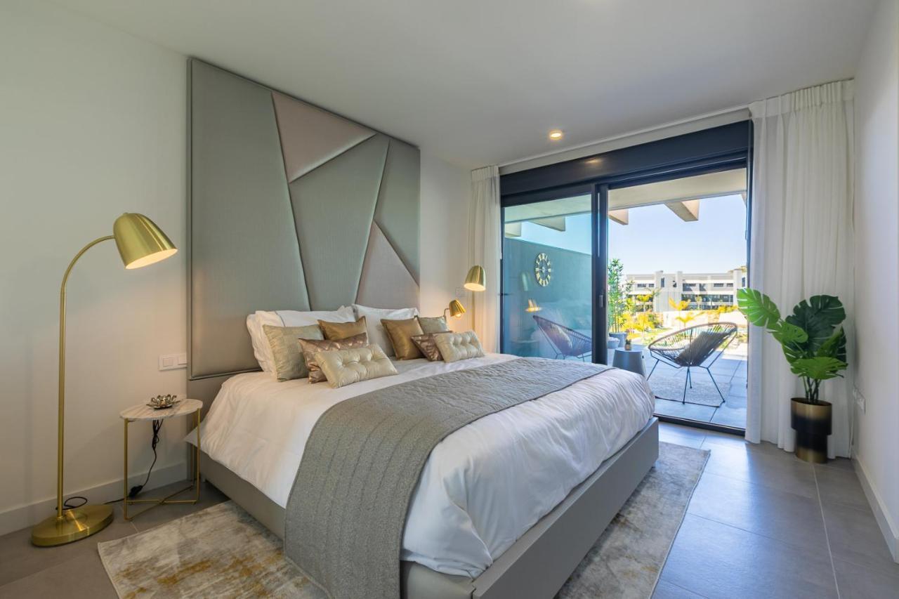The Golden Oasis Penthouse Apartment Estepona Exterior photo
